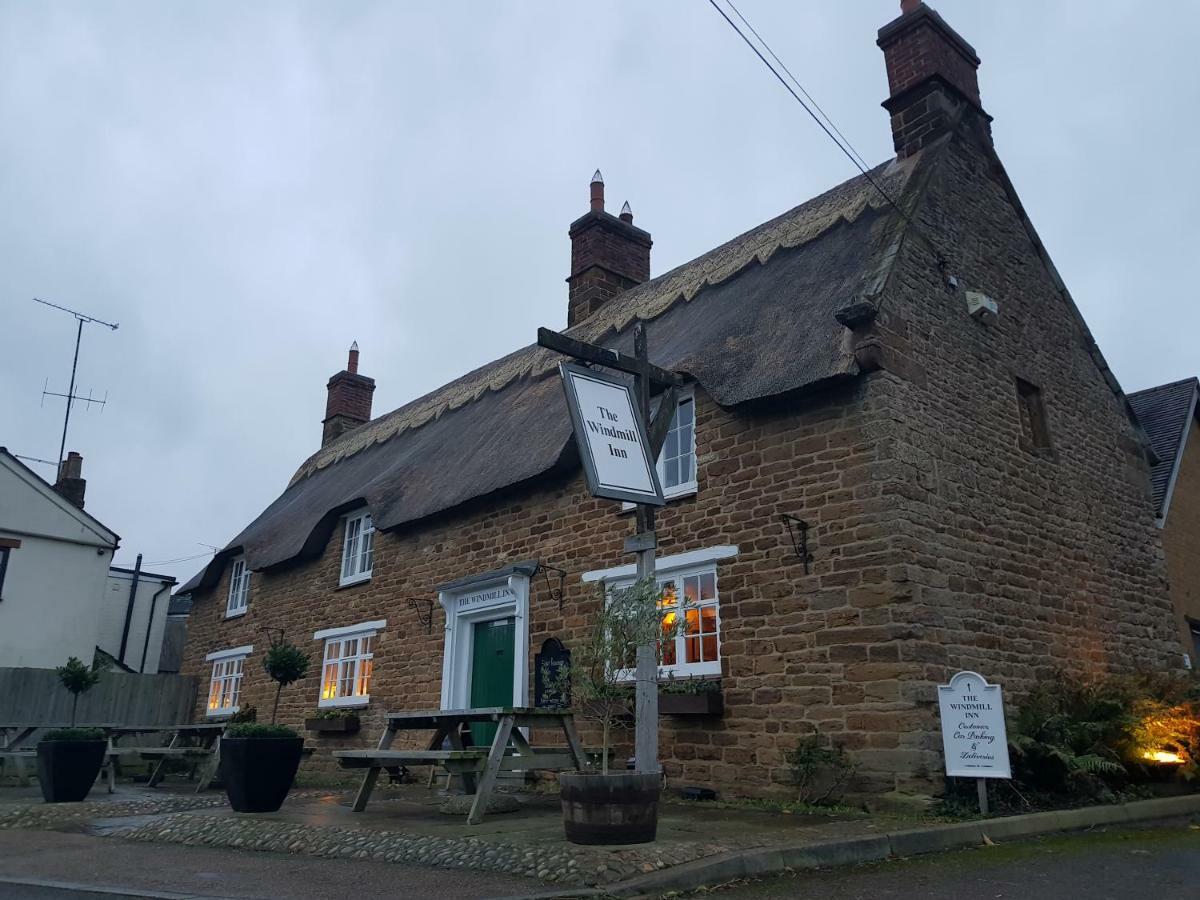 The Windmill Inn Badby Exterior photo